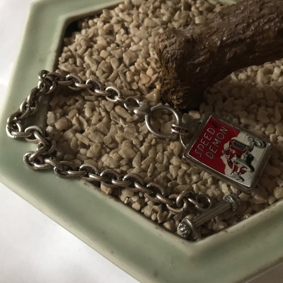 Vintage classic hardware bracelet - Picture 5 of 5